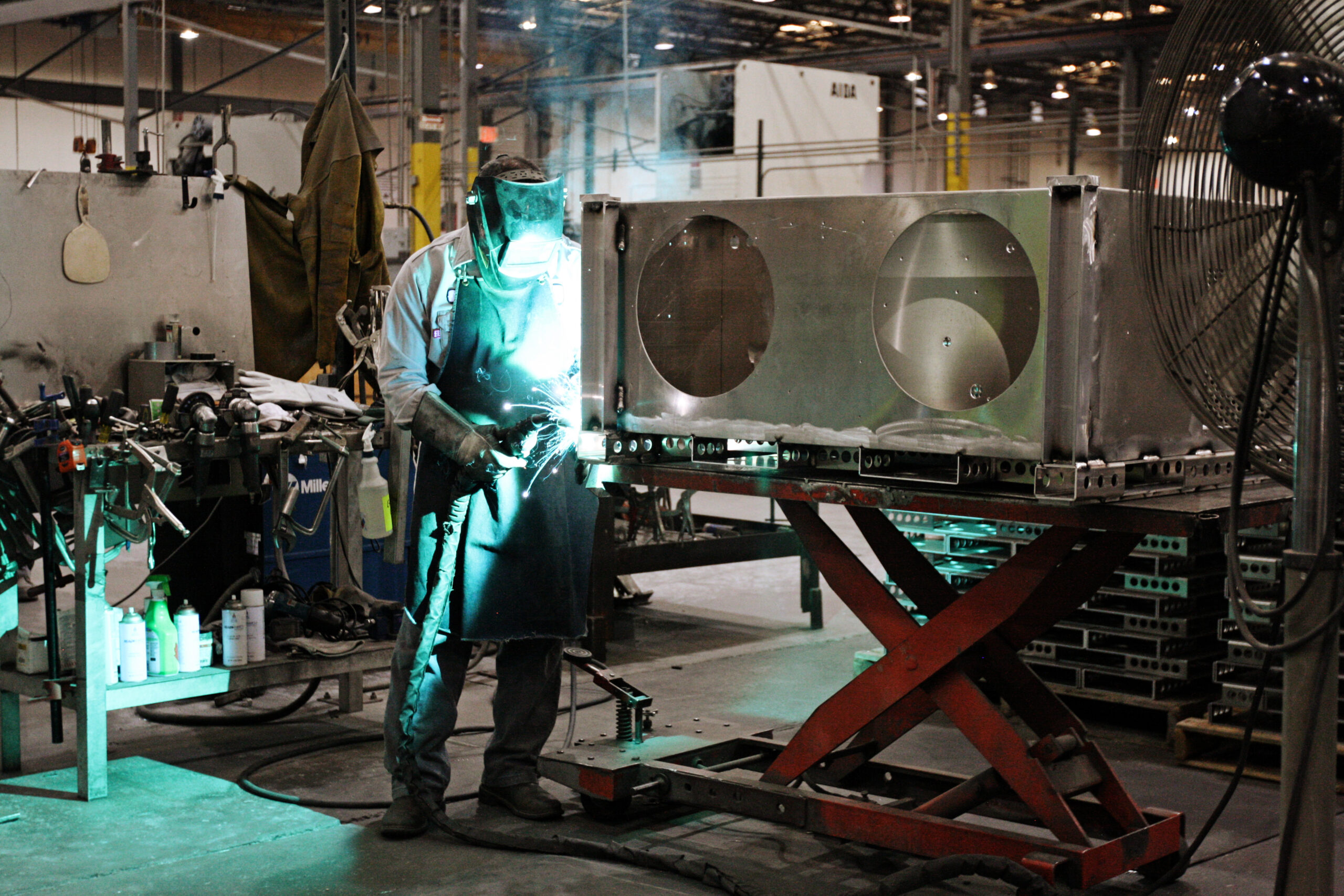 custom-hvac-manufacturing-1 custom-hvac-manufacturing-1